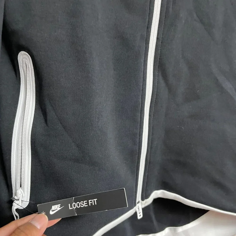 Nike Jacket - Picture 3 of 4
